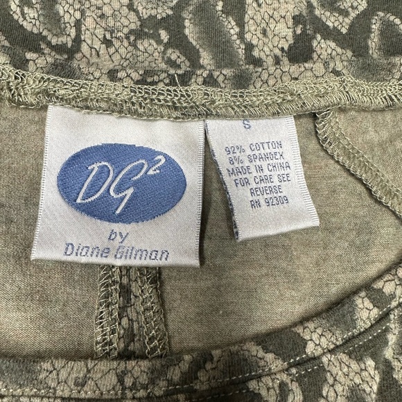 Snake skin print batwing top - Picture 6 of 6